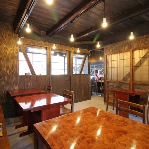 亀崎の蕎麦屋 客席