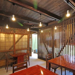 亀崎の蕎麦屋 客席